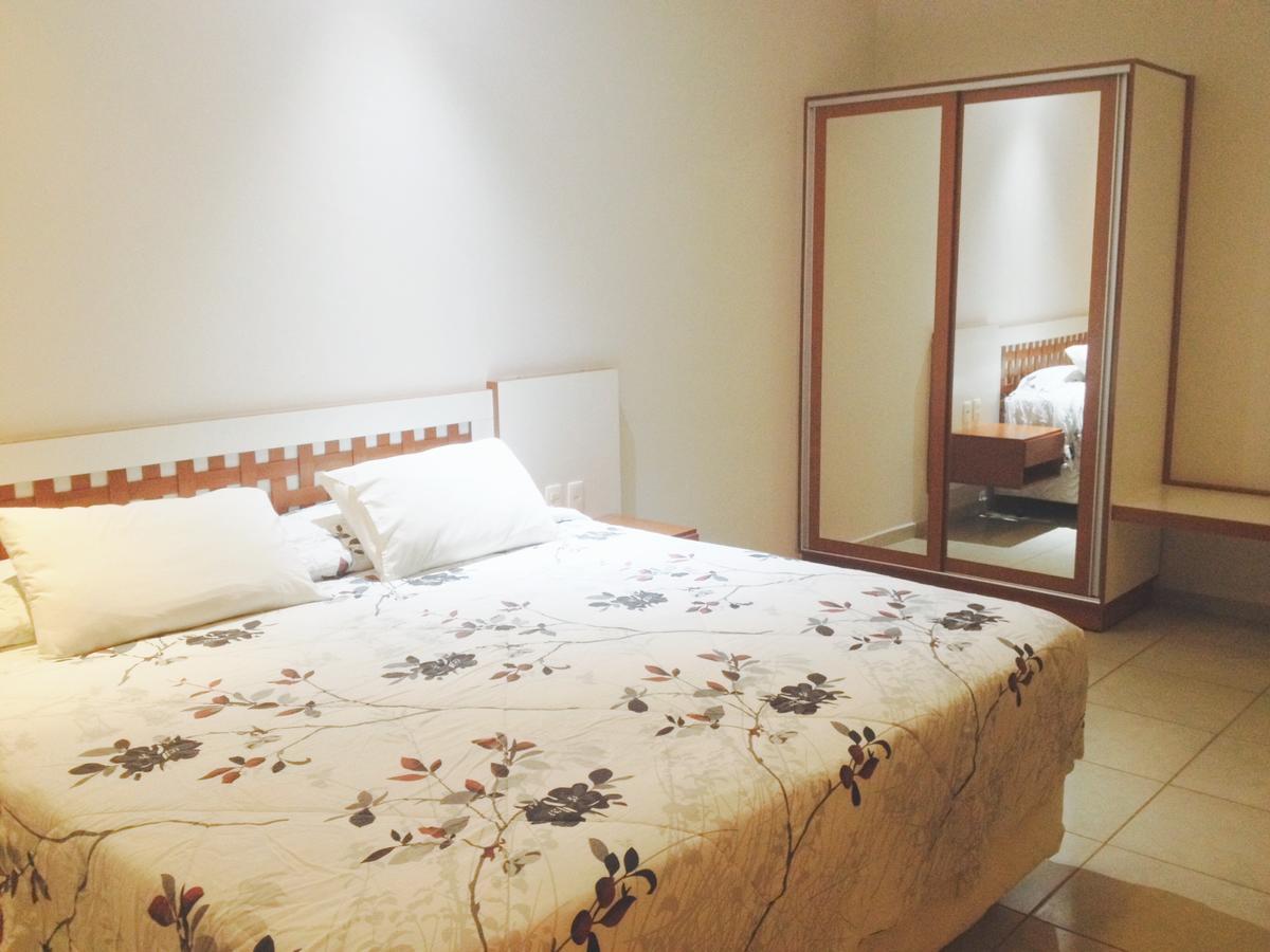 Habitat Hotel 皮拉苏农加 外观 照片