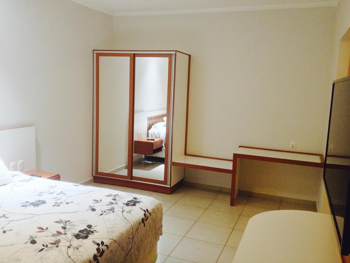 Habitat Hotel 皮拉苏农加 客房 照片