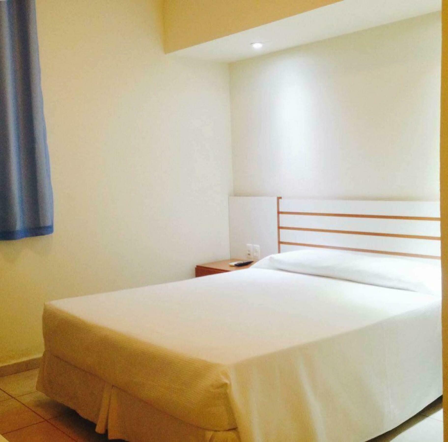 Habitat Hotel 皮拉苏农加 外观 照片